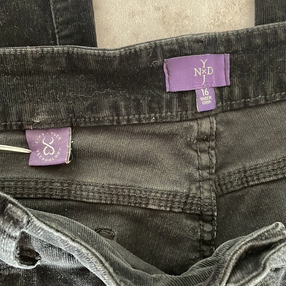 NYDJ slim stretchy black corduroy velvet lift tuck technology leggings size 16 - Picture 6 of 14